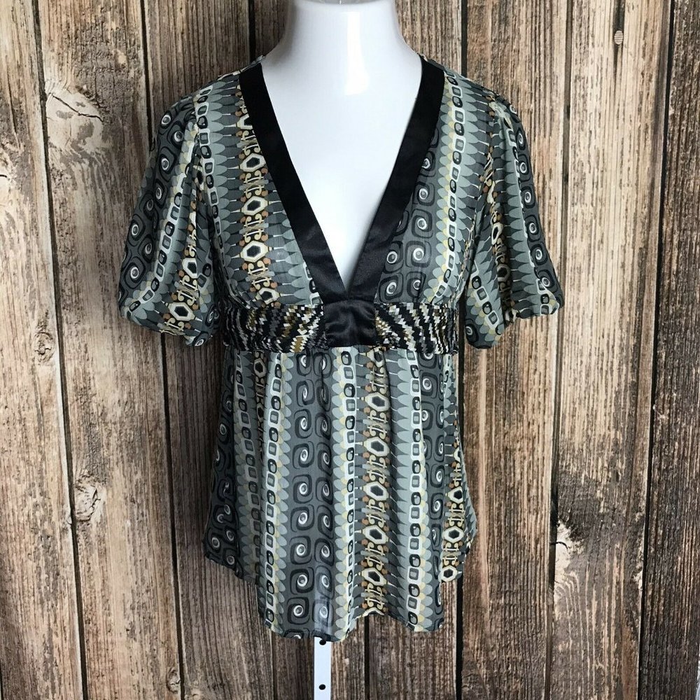 Bay Studio Women's Shirt Blouse Sz PM Gray & Black